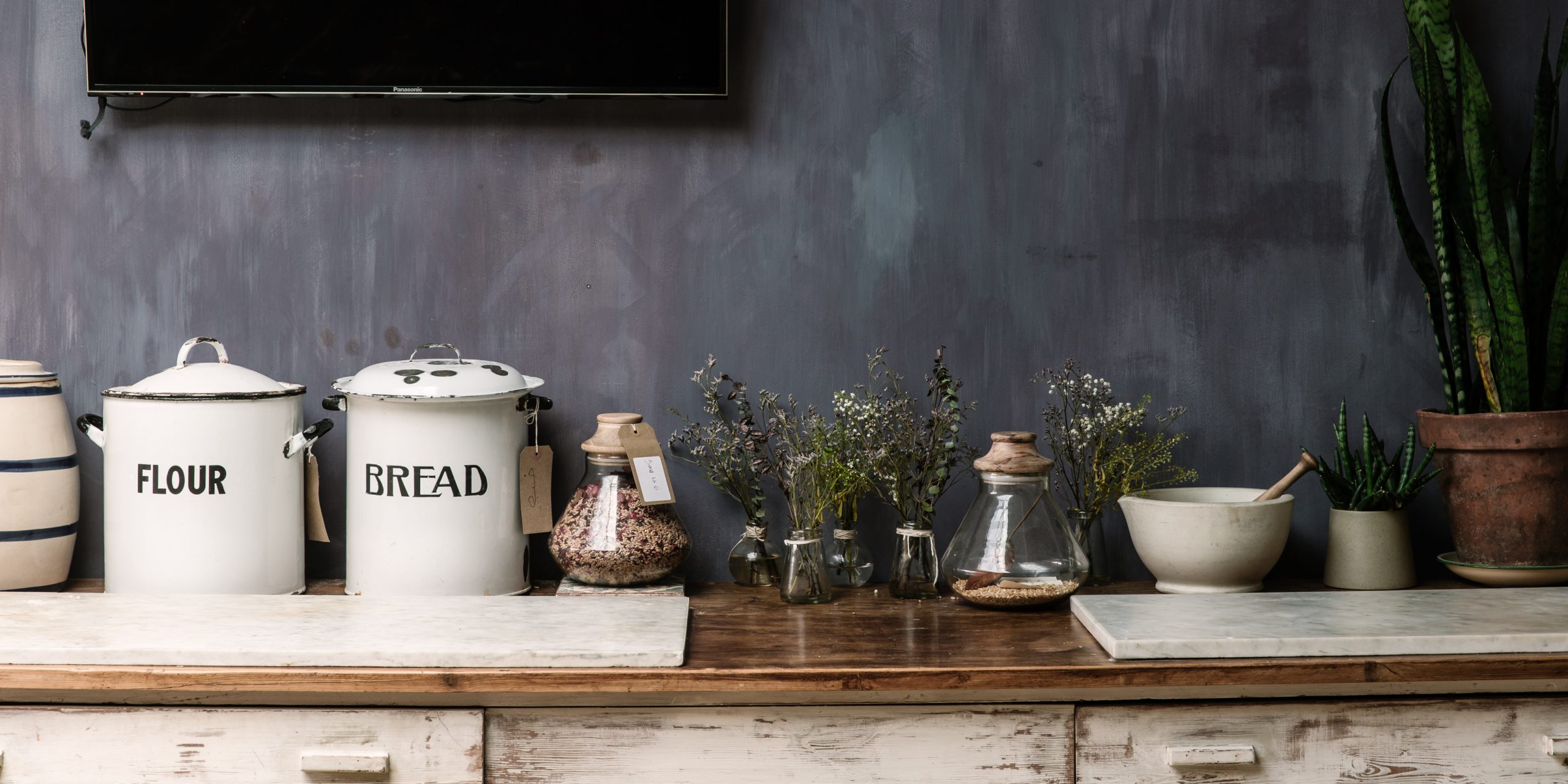 sourdough club side table