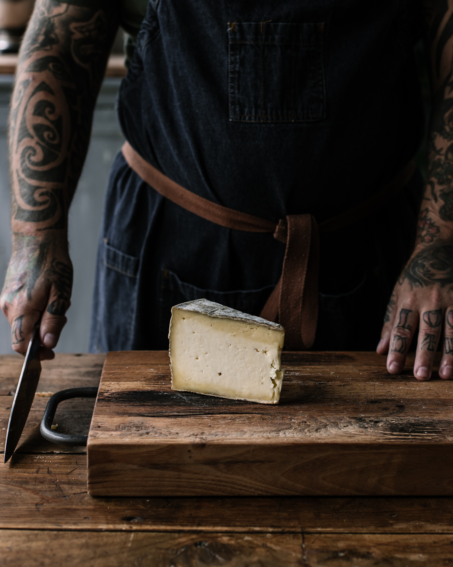 Unpasteurised cheese